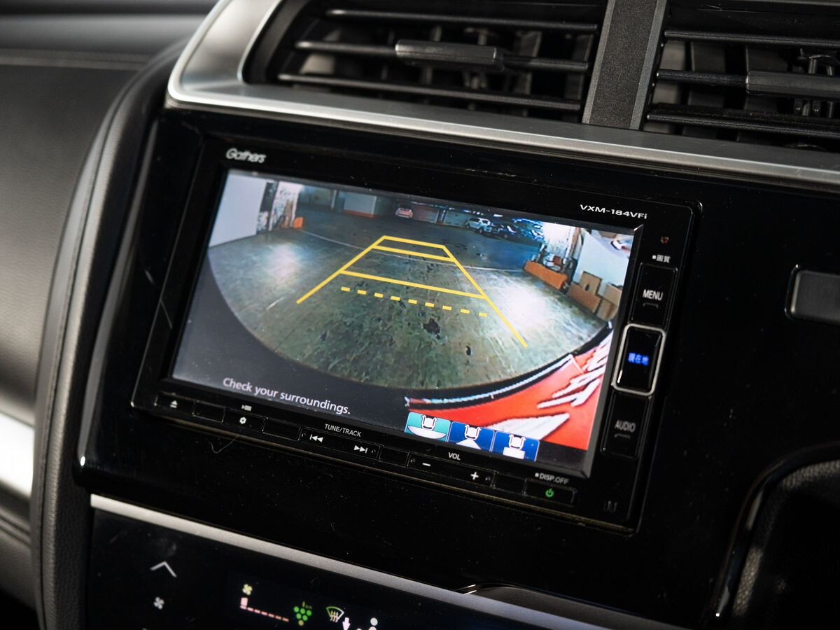 Honda Fit 2018 - фото автомобиля