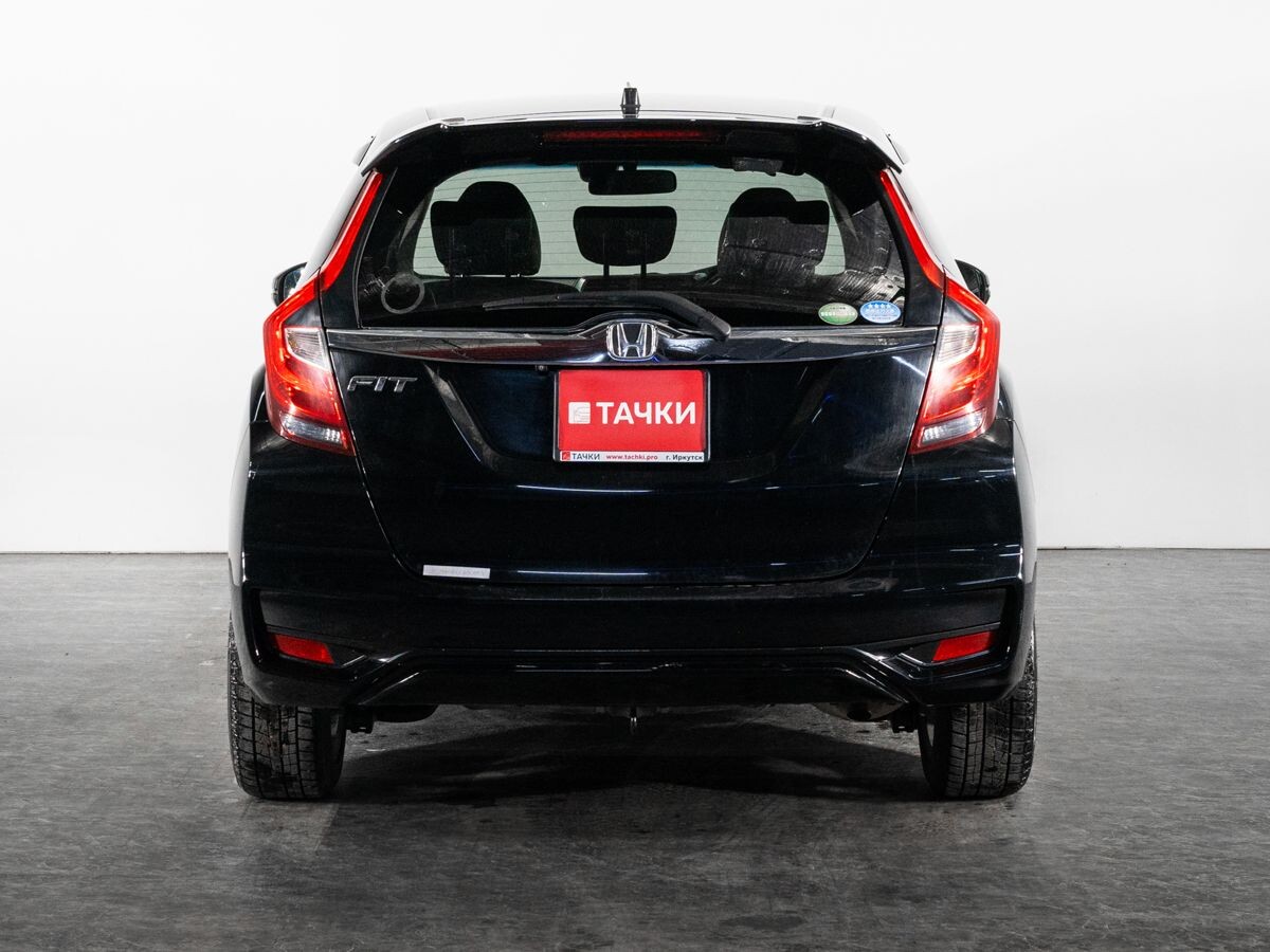 Honda Fit 2018 - фото автомобиля
