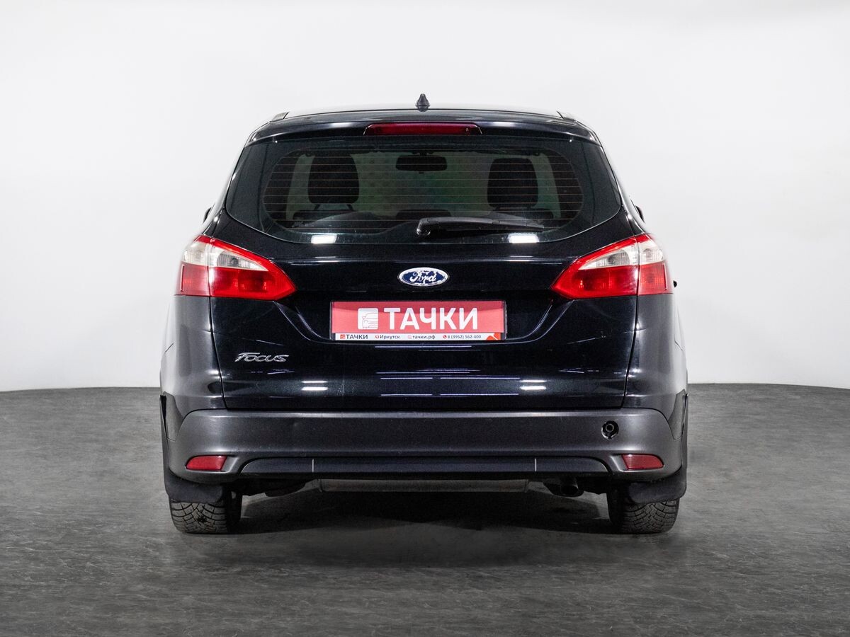 Ford Focus 2013 - фото автомобиля