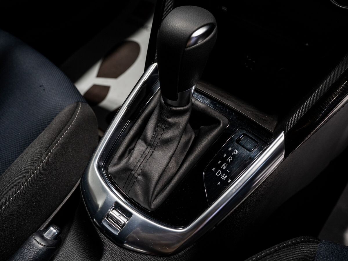 Mazda Demio 2016 - фото автомобиля