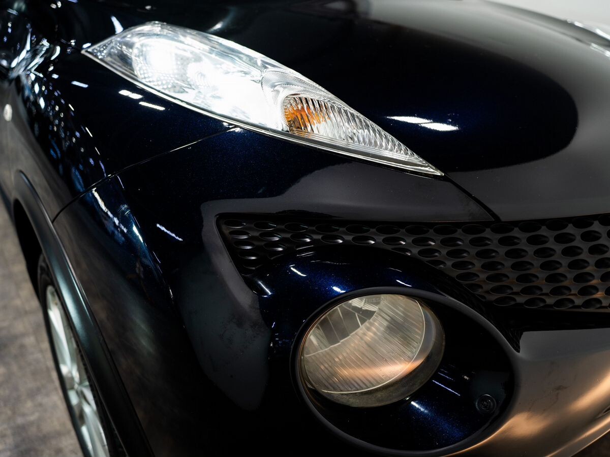 Nissan Juke 2011 - фото автомобиля