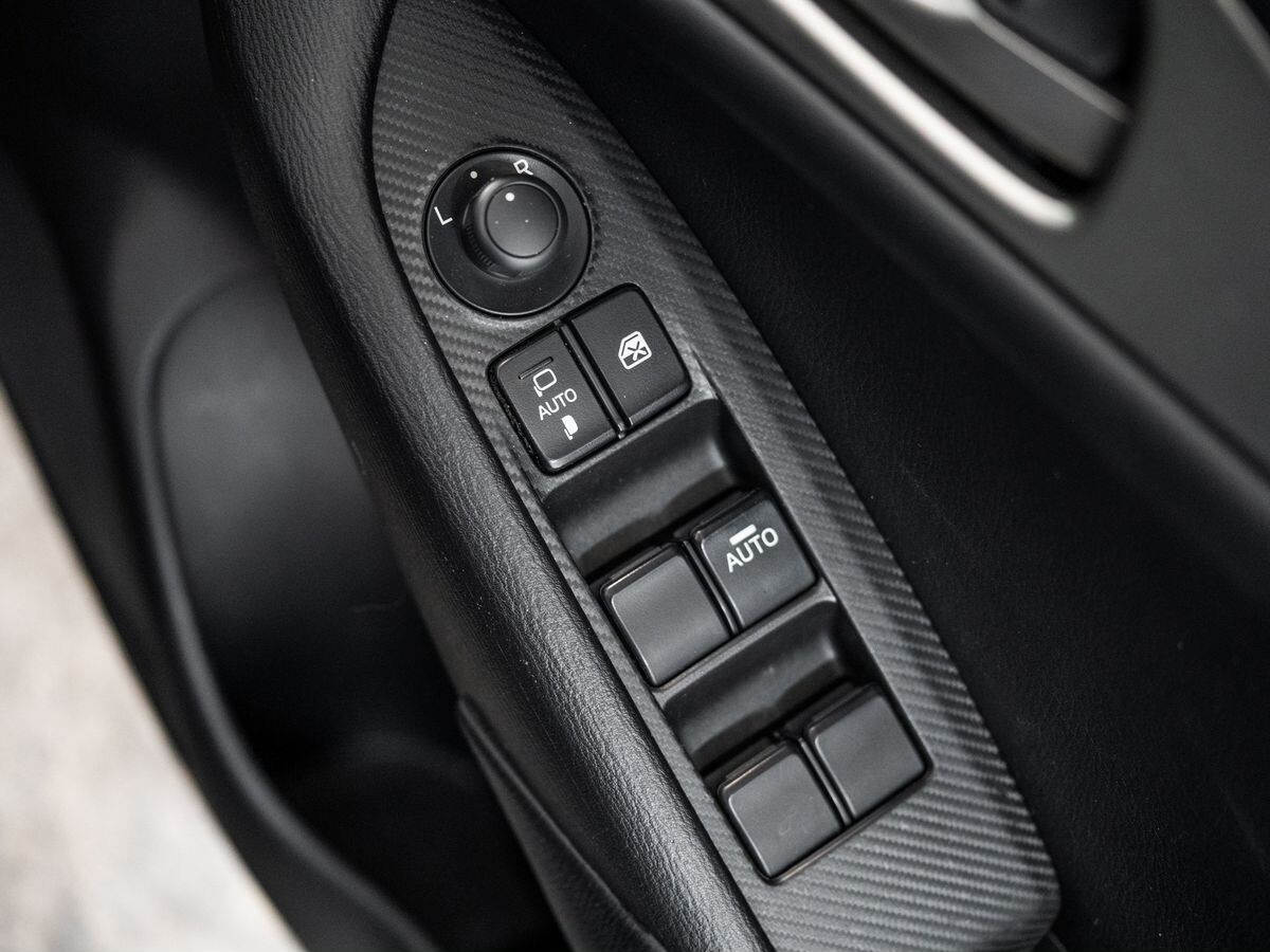 Mazda CX-3 2021 - фото автомобиля