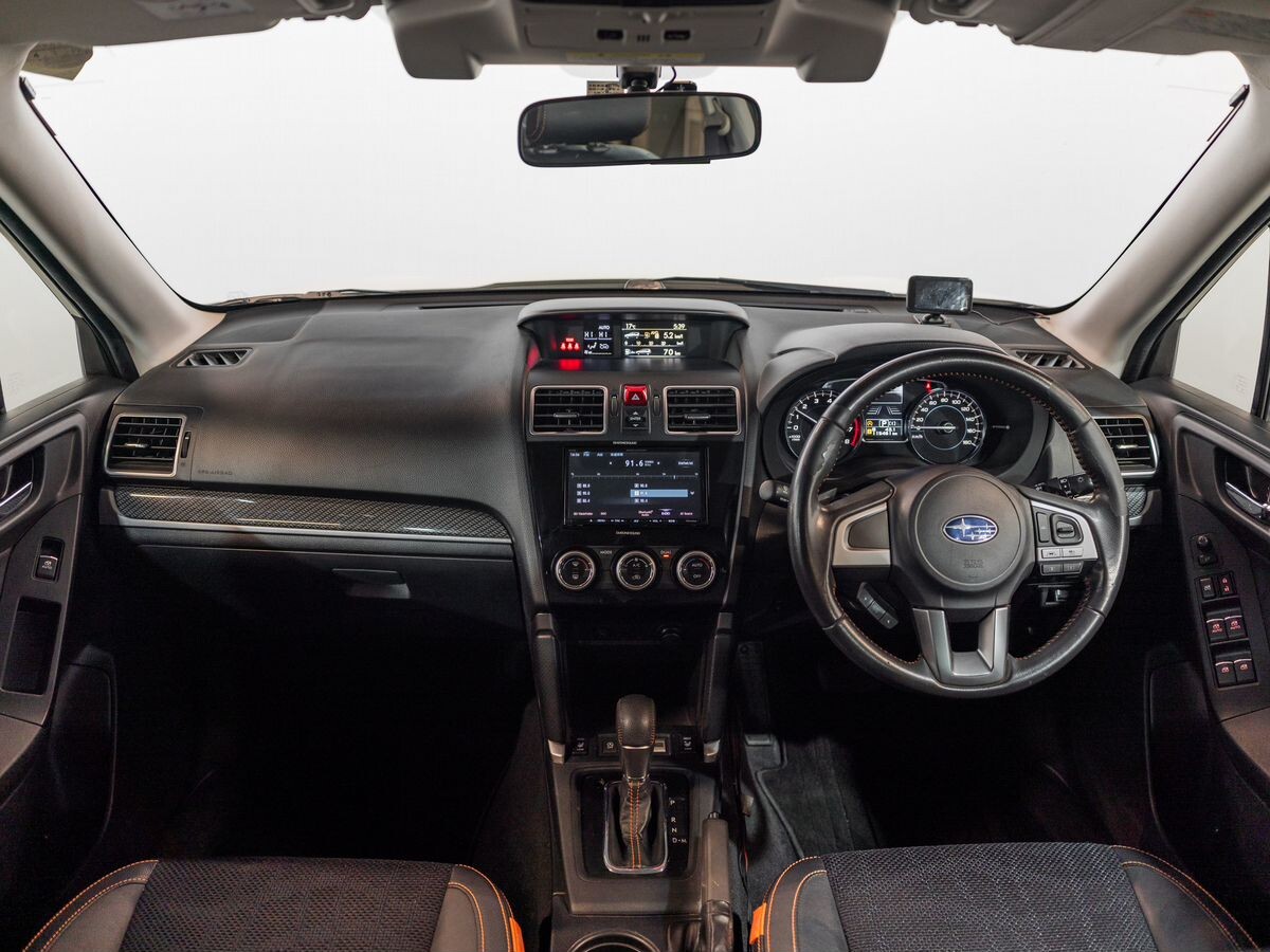 Subaru Forester 2016 - фото автомобиля