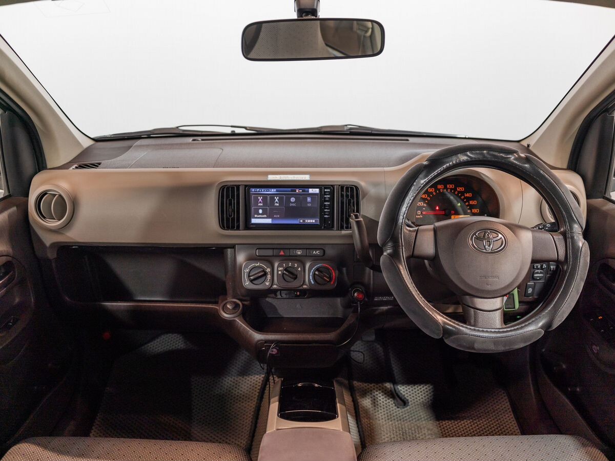 Toyota Passo 2015 - фото автомобиля