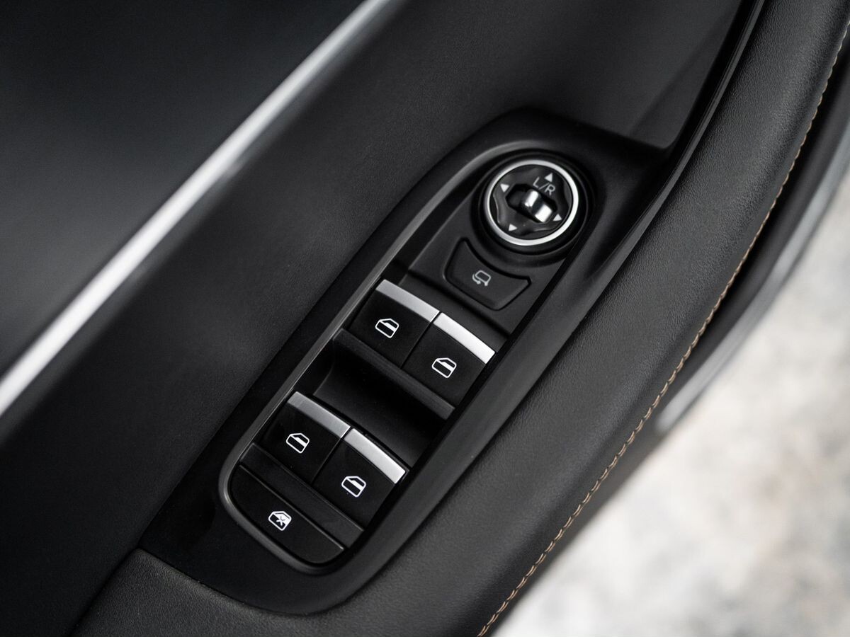 Chery Tiggo 8 2022 - фото автомобиля