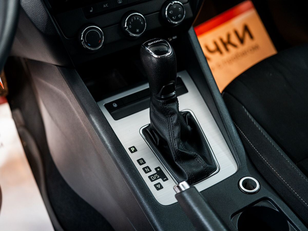 Skoda Octavia 2017 - фото автомобиля