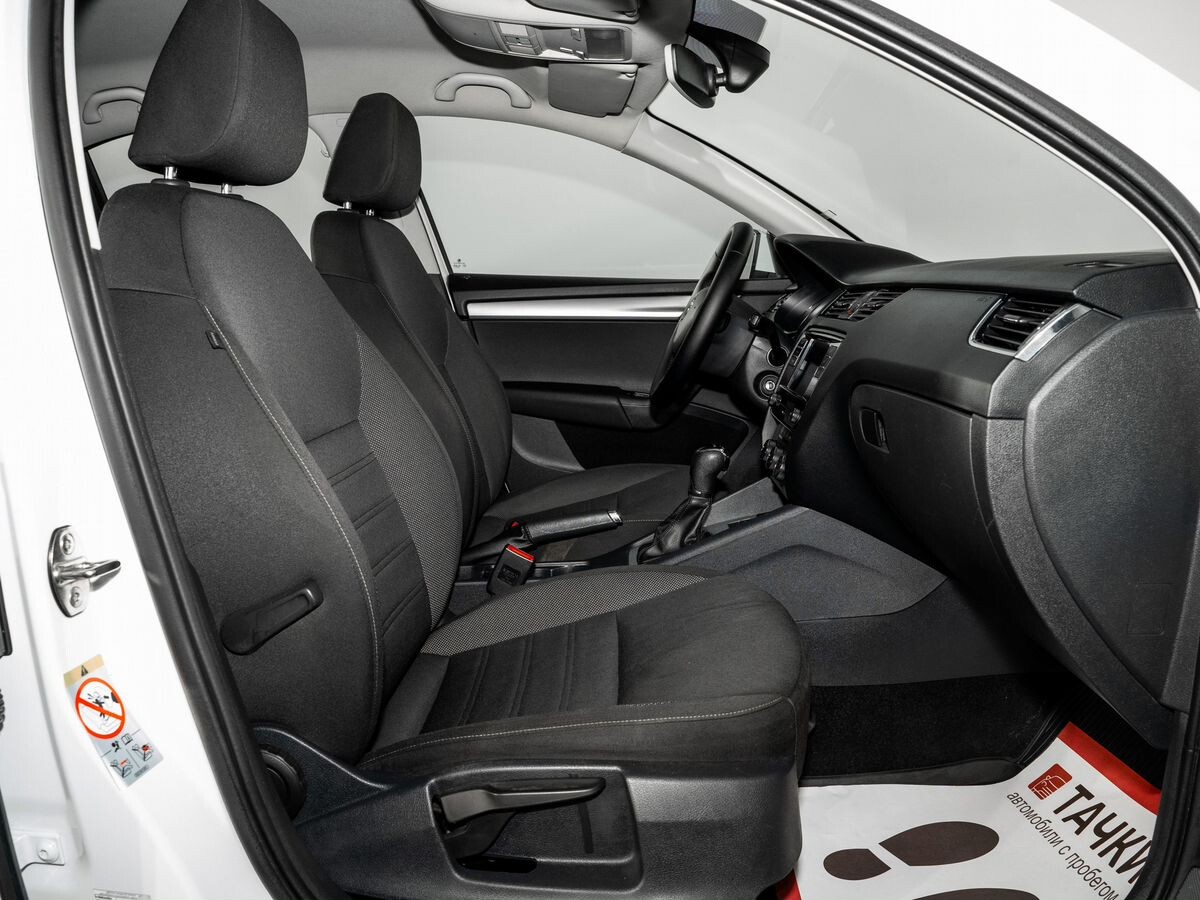 Skoda Octavia 2017 - фото автомобиля