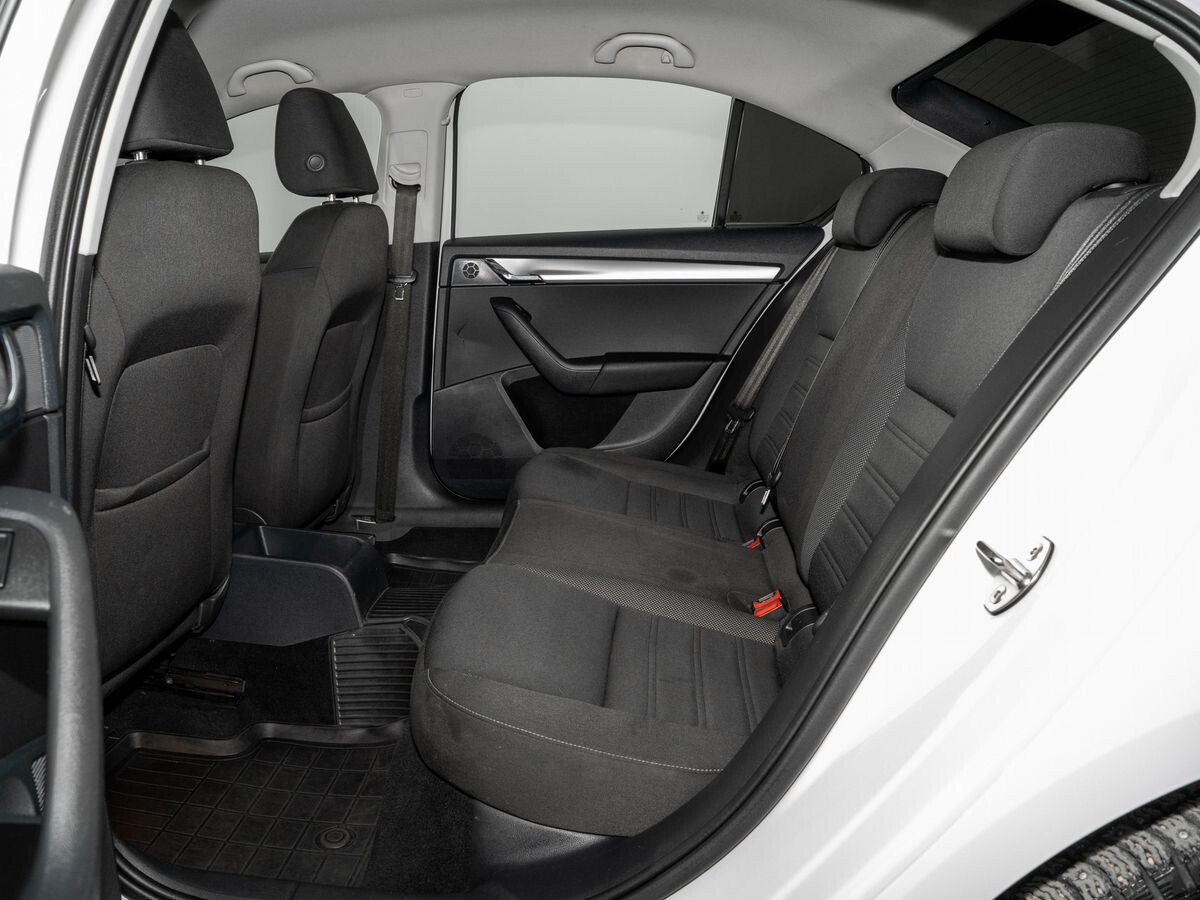 Skoda Octavia 2017 - фото автомобиля