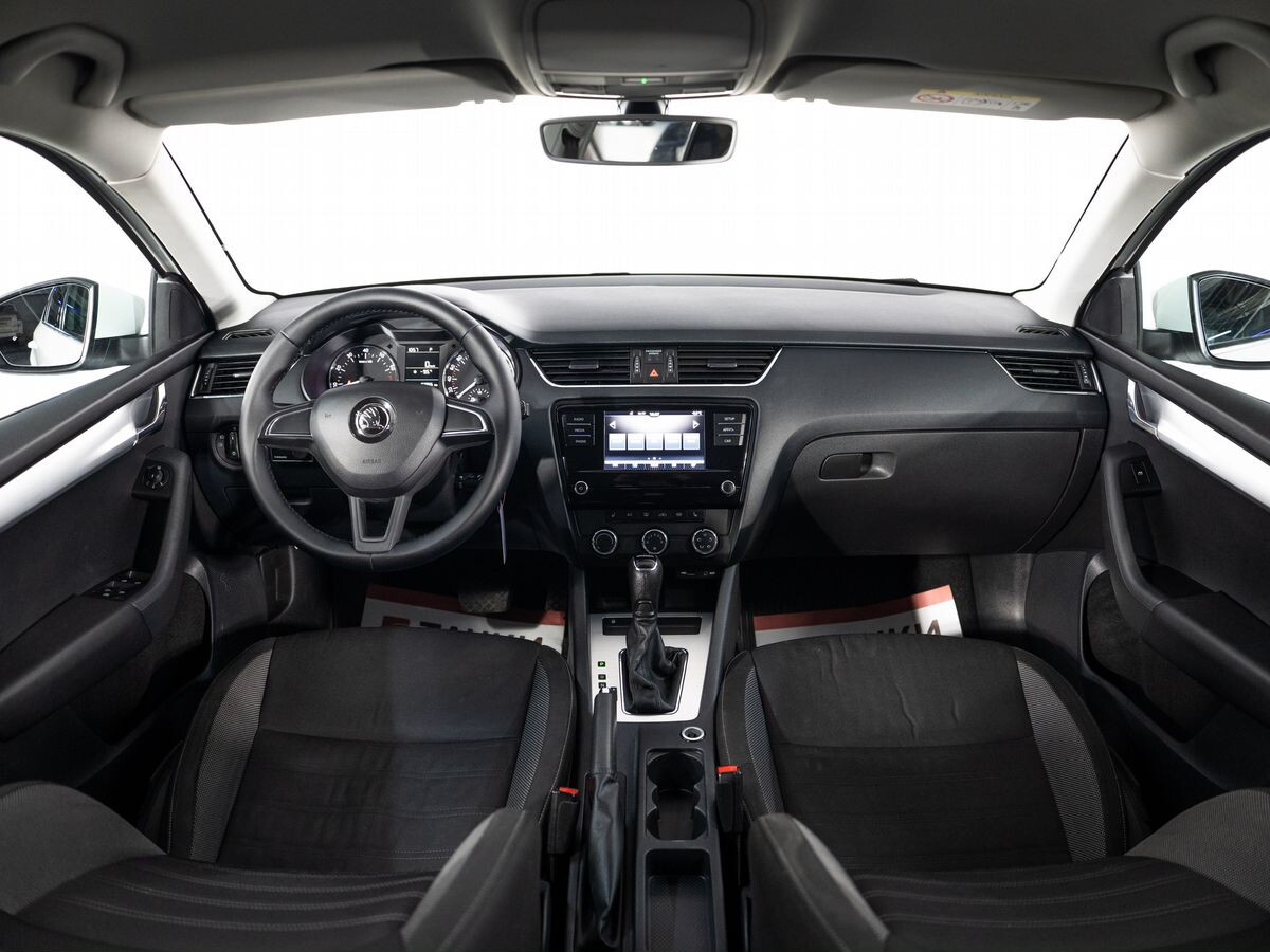 Skoda Octavia 2017 - фото автомобиля