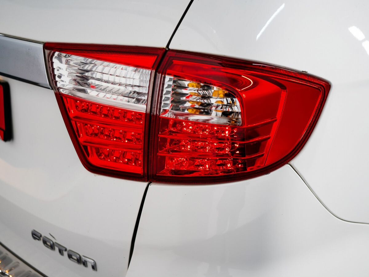 Foton Sauvana 2016 - фото автомобиля