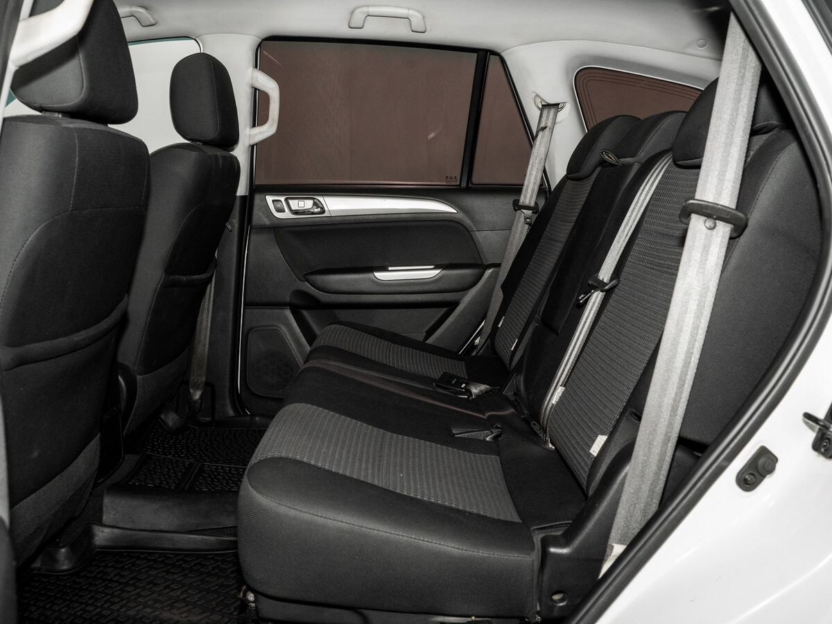 Foton Sauvana 2016 - фото автомобиля