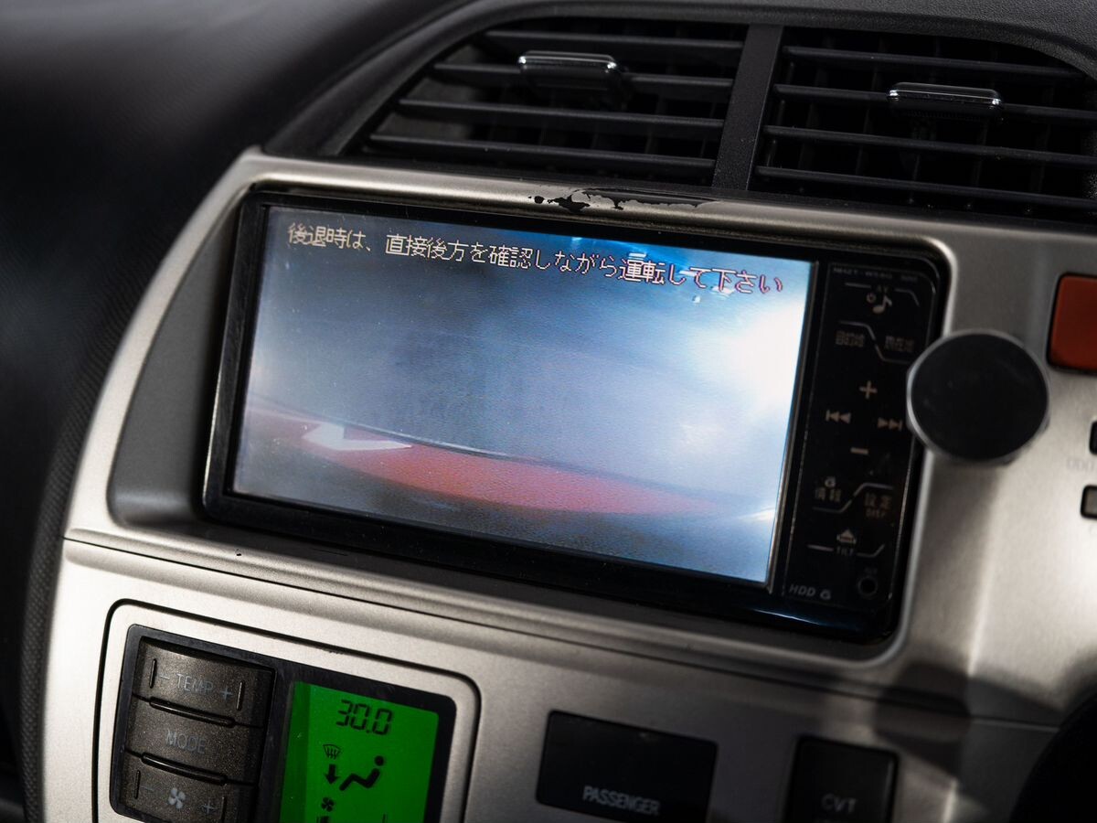 Toyota Ractis 2008 - фото автомобиля