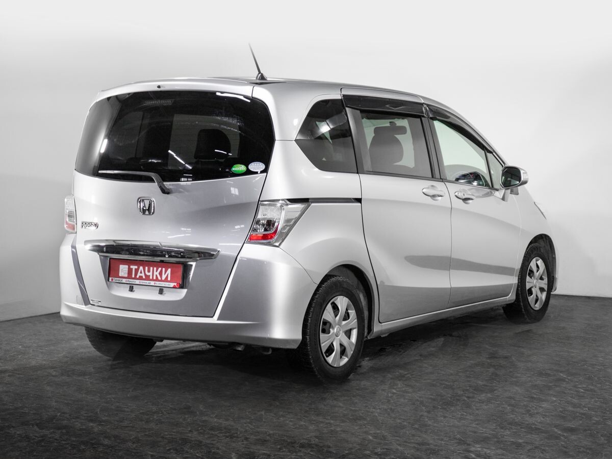 Honda Freed 2014 - фото автомобиля