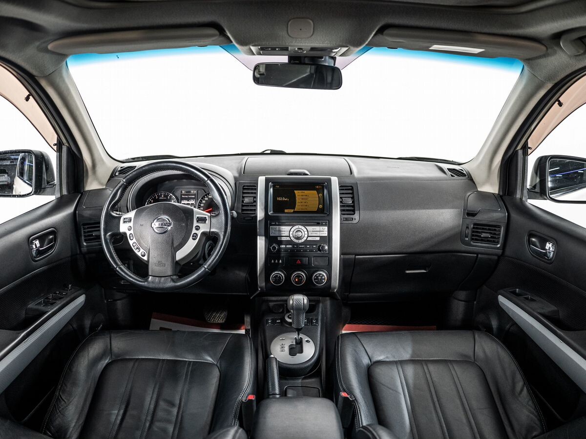 Nissan X-Trail 2012 - фото автомобиля
