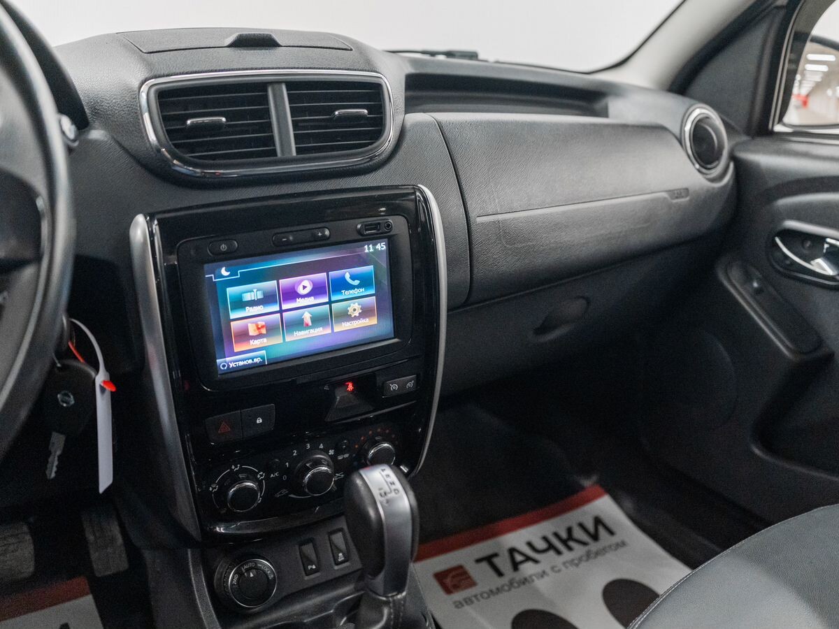 Nissan Terrano 2020 - фото автомобиля