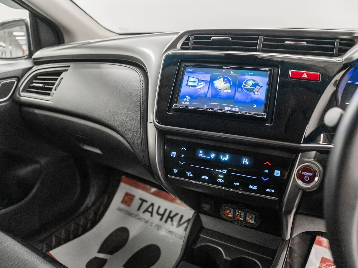 Honda Grace 2014 - фото автомобиля