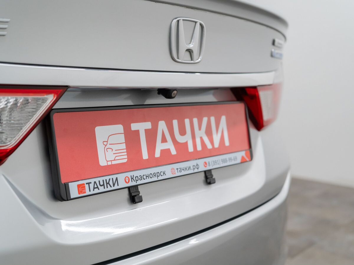 Honda Grace 2014 - фото автомобиля