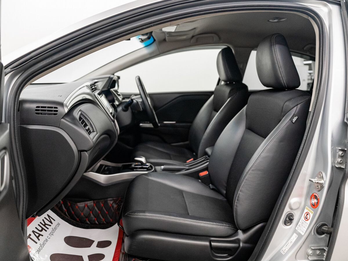 Honda Grace 2014 - фото автомобиля