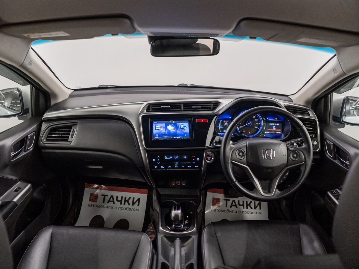 Honda Grace 2014 - фото автомобиля