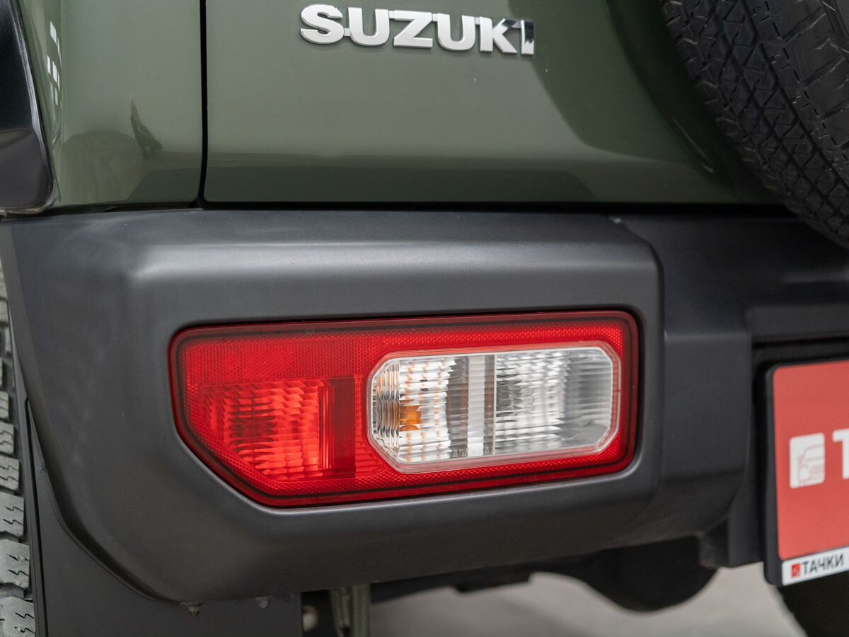 Suzuki Jimny 2018 - фото автомобиля