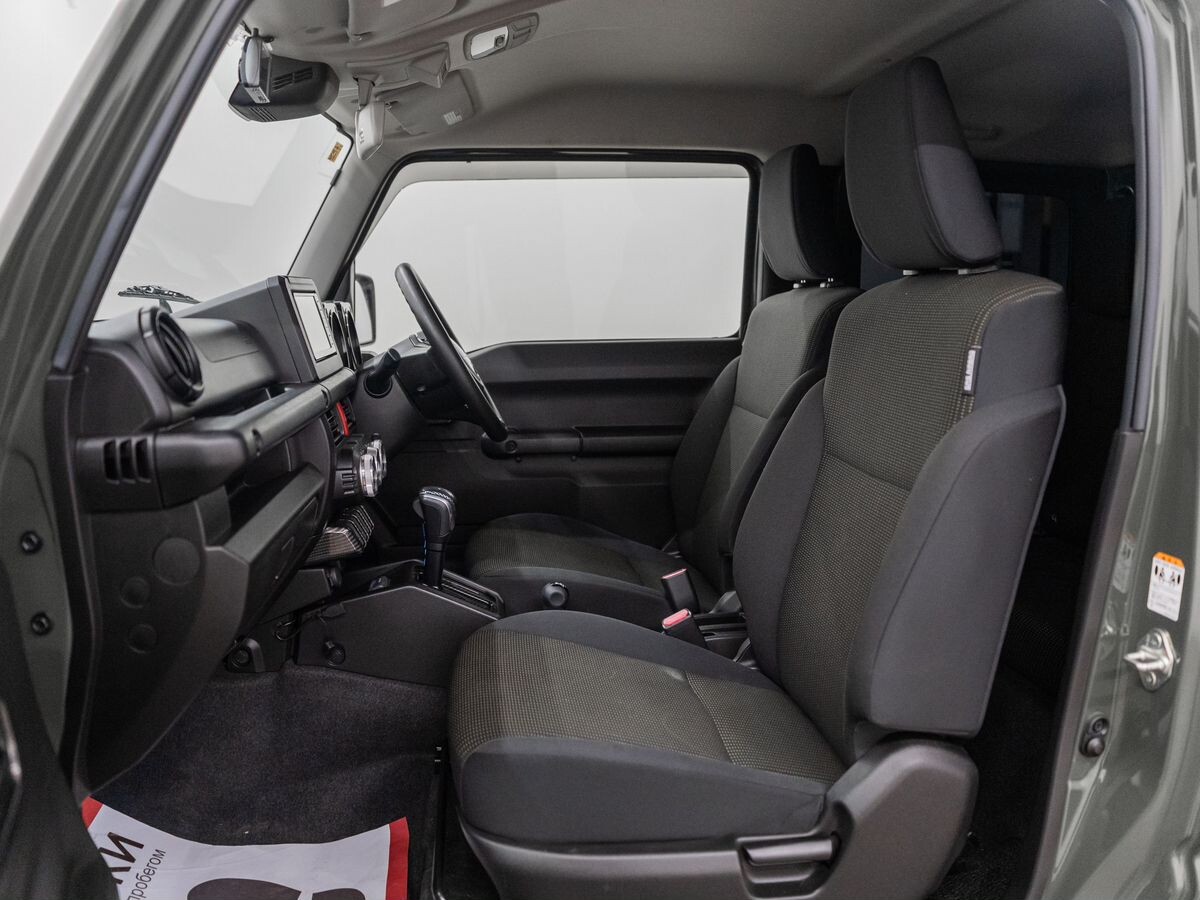 Suzuki Jimny 2018 - фото автомобиля