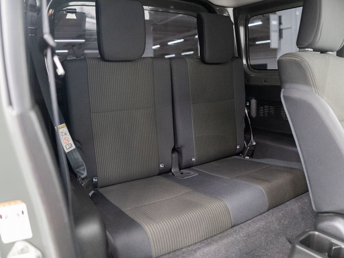 Suzuki Jimny 2018 - фото автомобиля