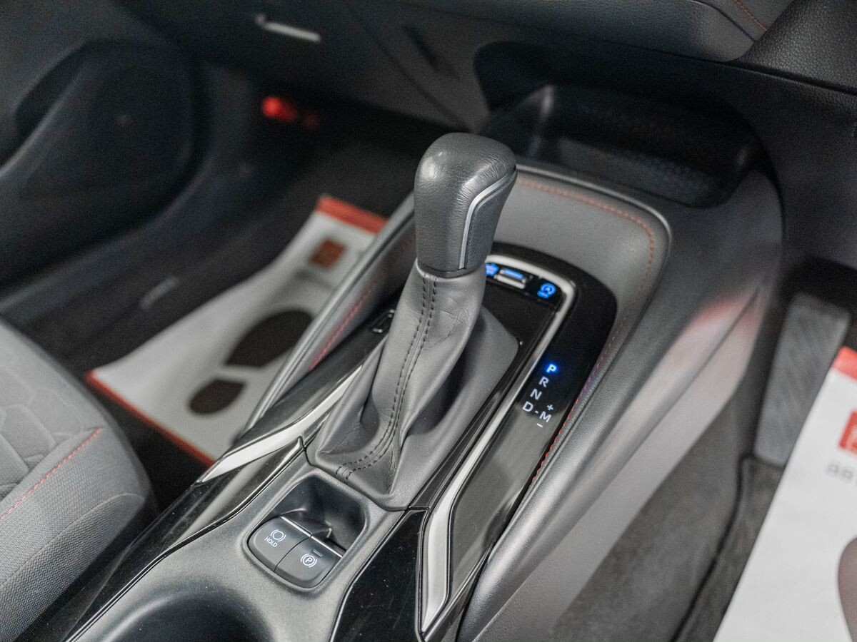 Toyota Corolla 2018 - фото автомобиля