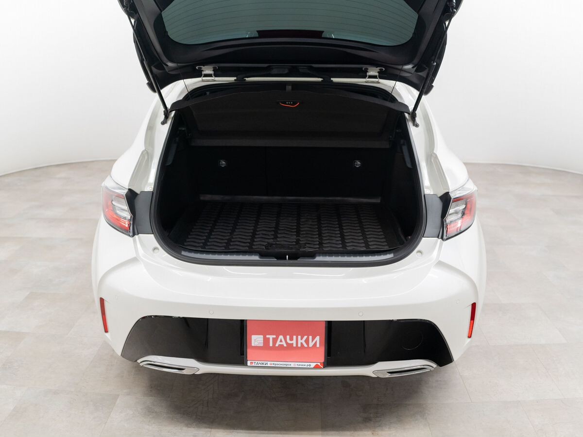 Toyota Corolla 2018 - фото автомобиля