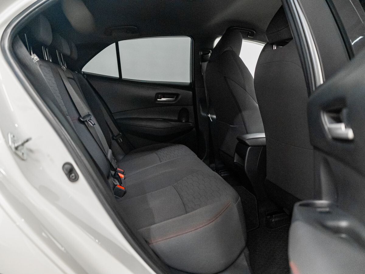 Toyota Corolla 2018 - фото автомобиля