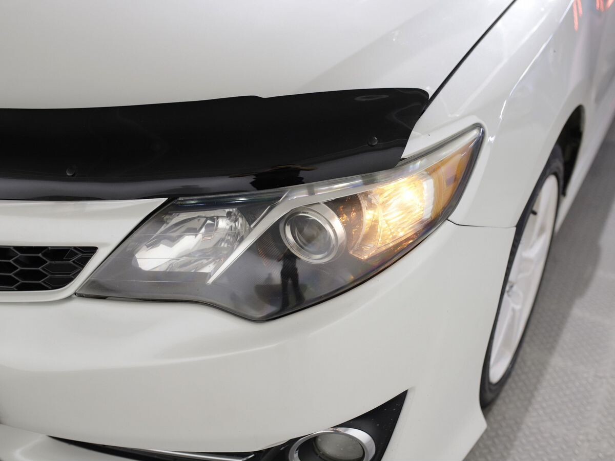 Toyota Camry 2012 - фото автомобиля