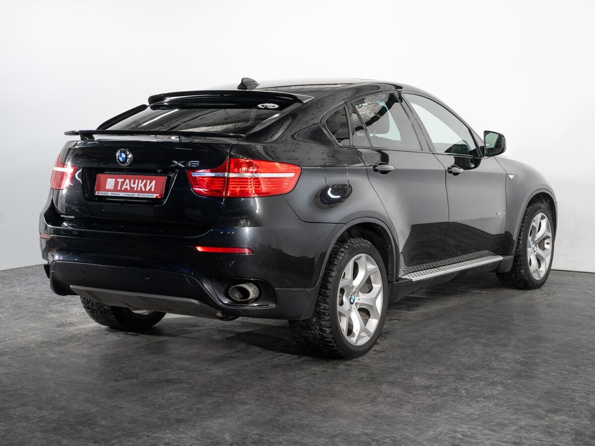 BMW X6 2011 - фото автомобиля