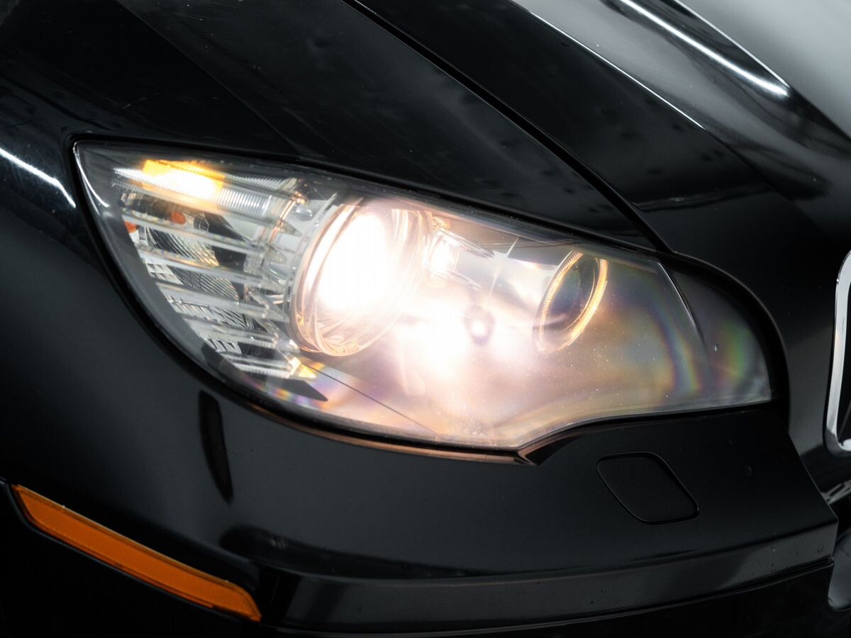 BMW X6 2011 - фото автомобиля