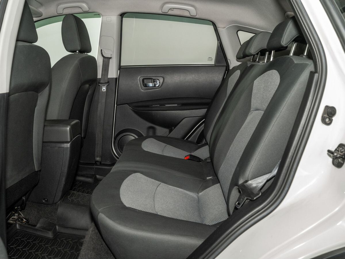 Nissan Qashqai 2012 - фото автомобиля