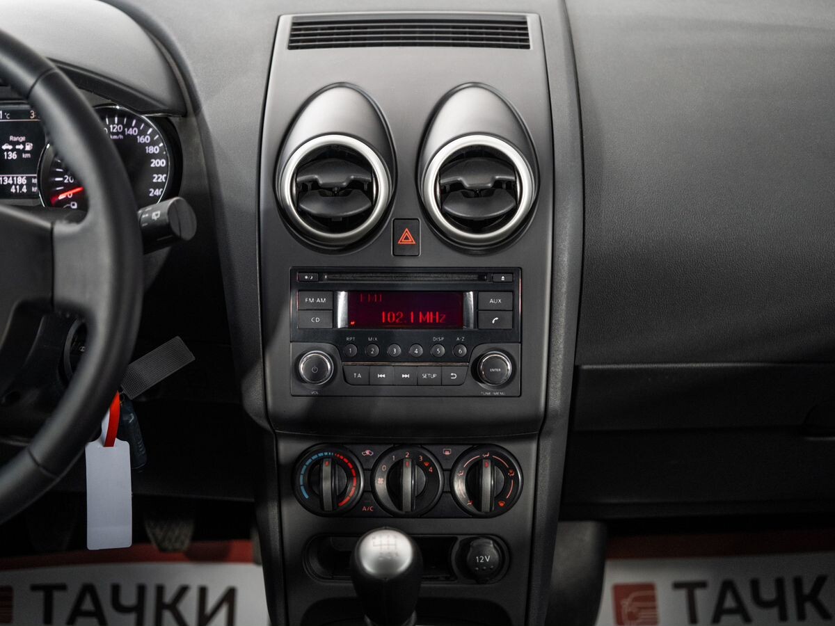 Nissan Qashqai 2012 - фото автомобиля