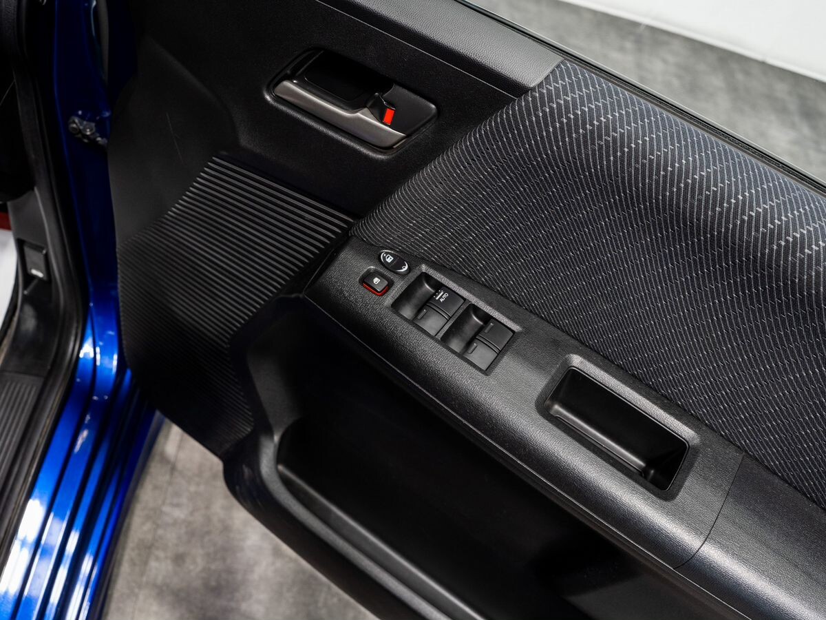 Honda Freed 2011 - фото автомобиля