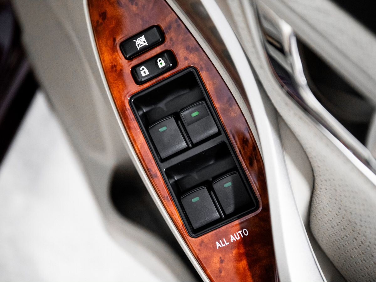 Toyota Allion 2013 - фото автомобиля