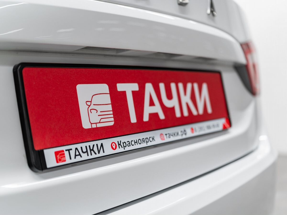 Lada (ВАЗ) Vesta 2019 - фото автомобиля