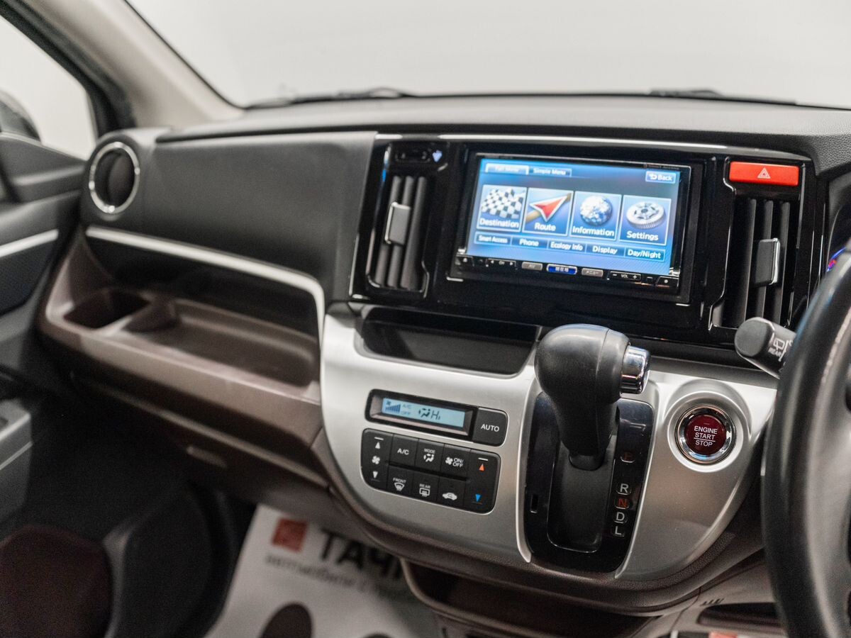 Honda N-WGN 2013 - фото автомобиля