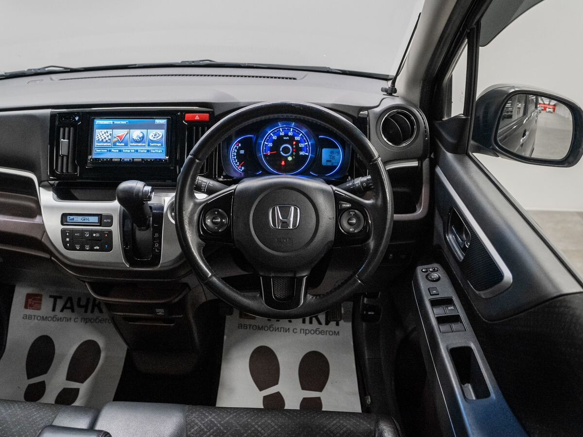 Honda N-WGN 2013 - фото автомобиля