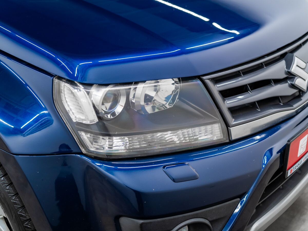 Suzuki Grand Vitara 2012 - фото автомобиля