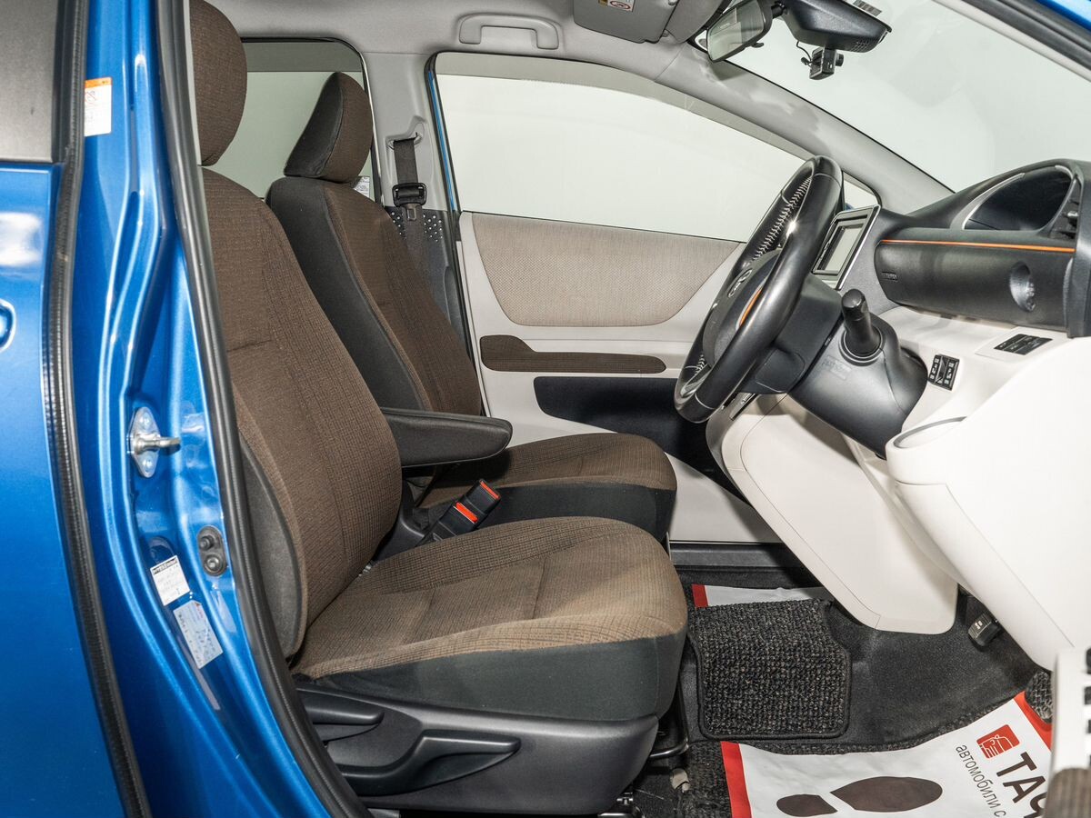 Toyota Sienta 2016 - фото автомобиля