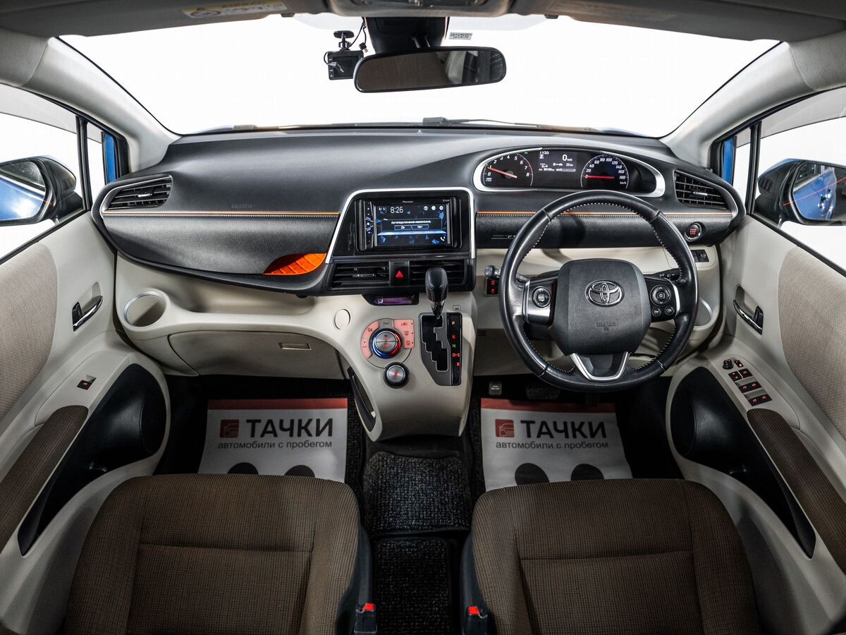 Toyota Sienta 2016 - фото автомобиля