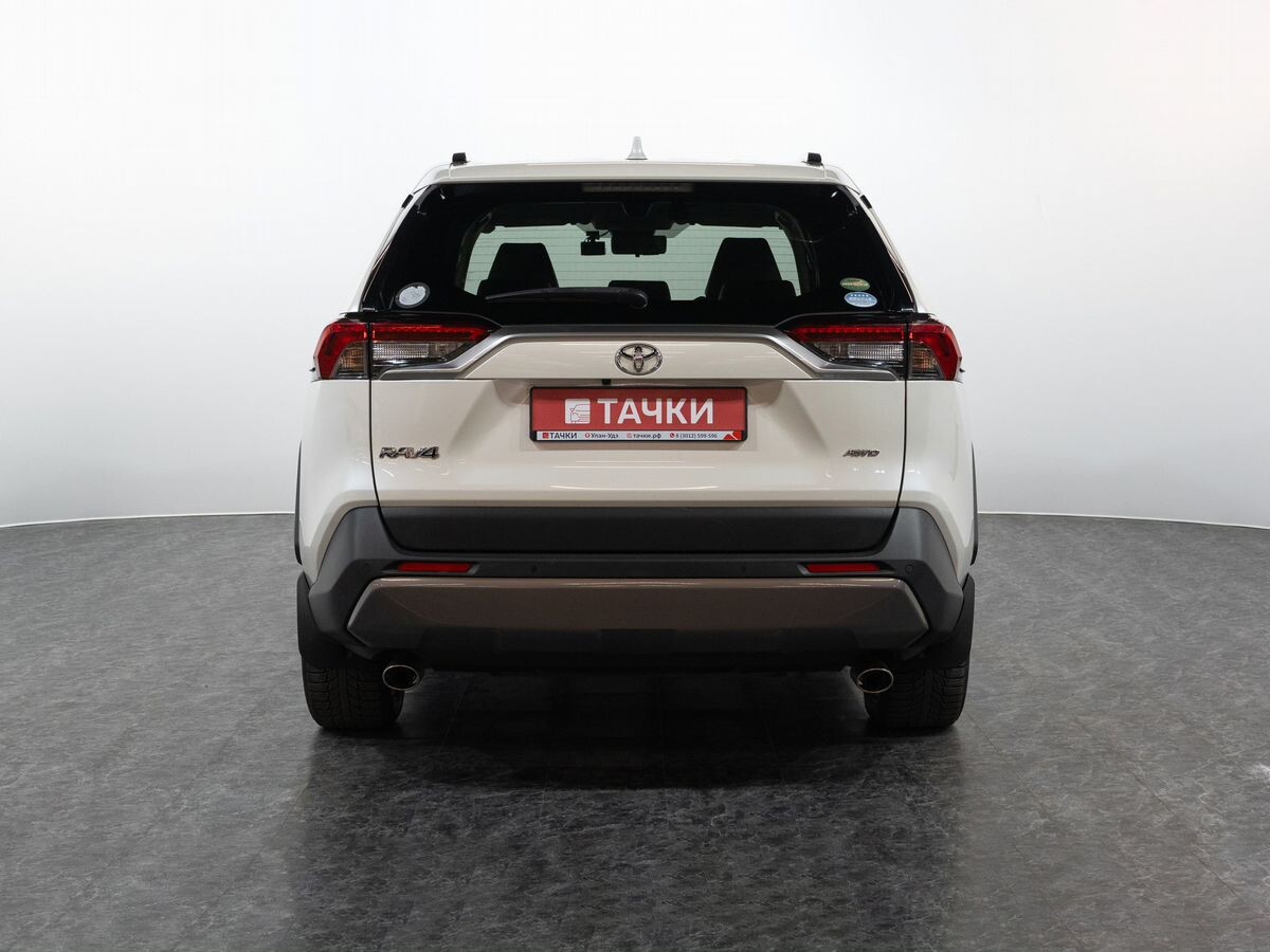 Toyota RAV4 2020 - фото автомобиля