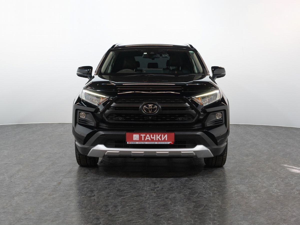 Toyota RAV4 2020 - фото автомобиля