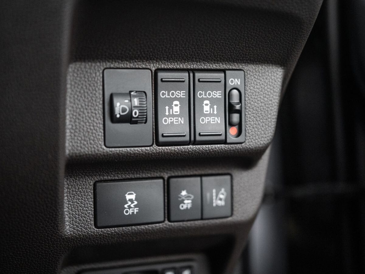 Honda Freed 2019 - фото автомобиля