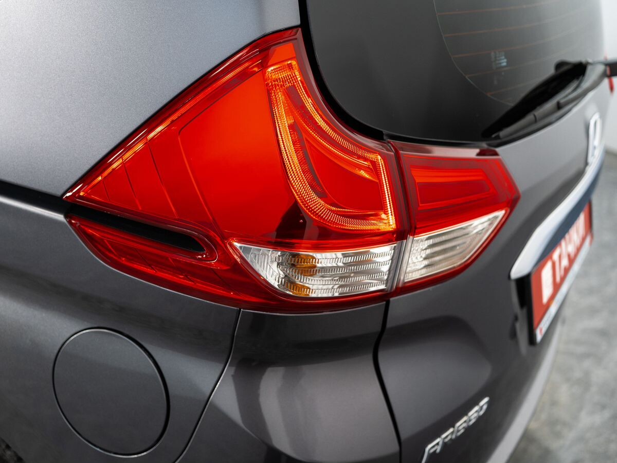 Honda Freed 2019 - фото автомобиля