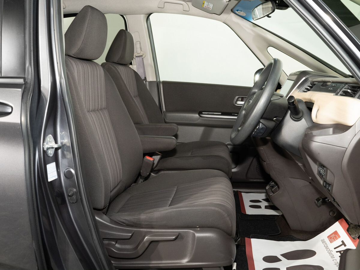 Honda Freed 2019 - фото автомобиля