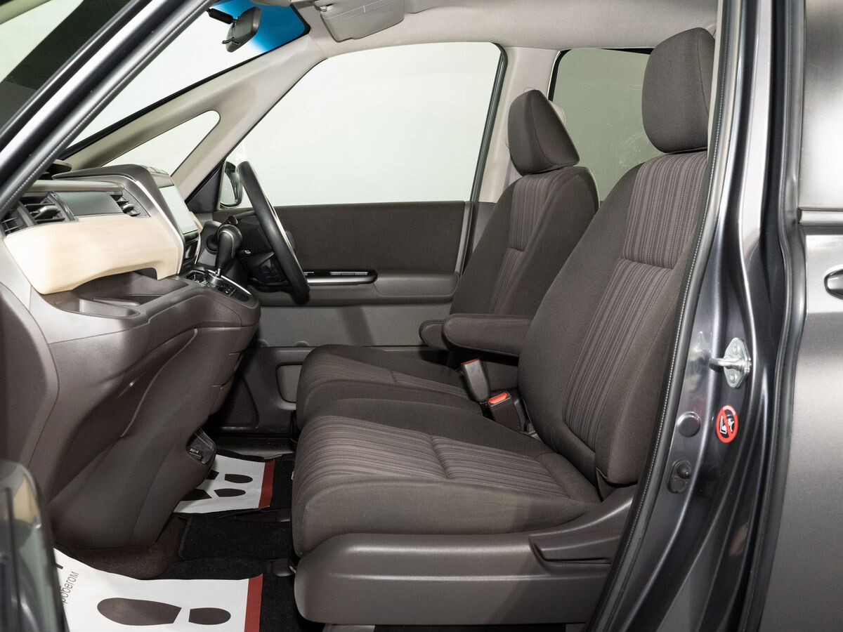 Honda Freed 2019 - фото автомобиля