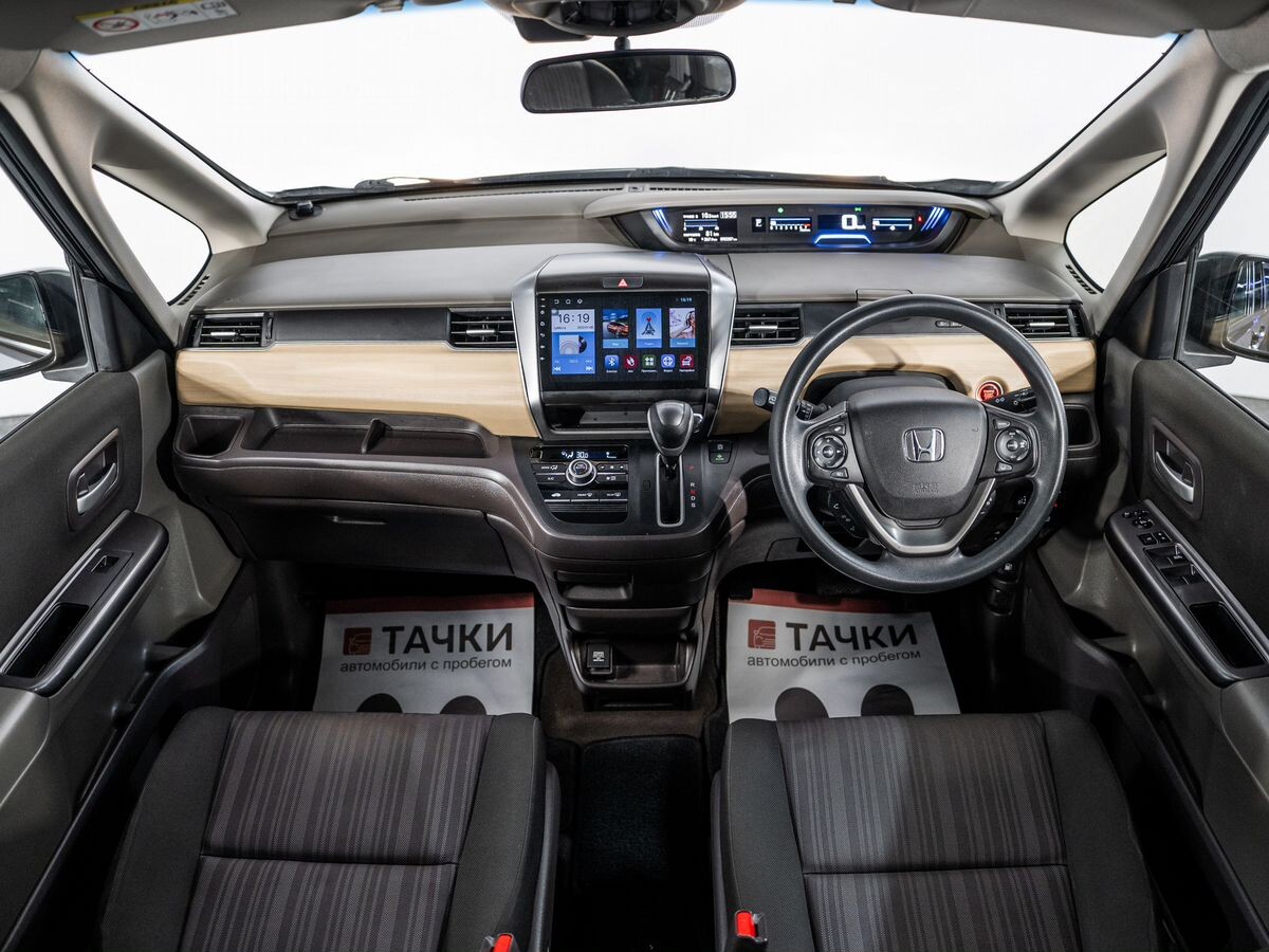 Honda Freed 2019 - фото автомобиля