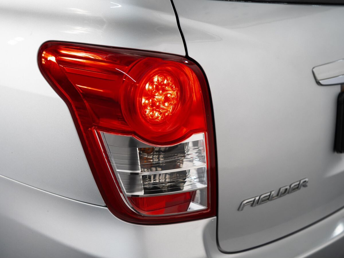 Toyota Corolla 2008 - фото автомобиля